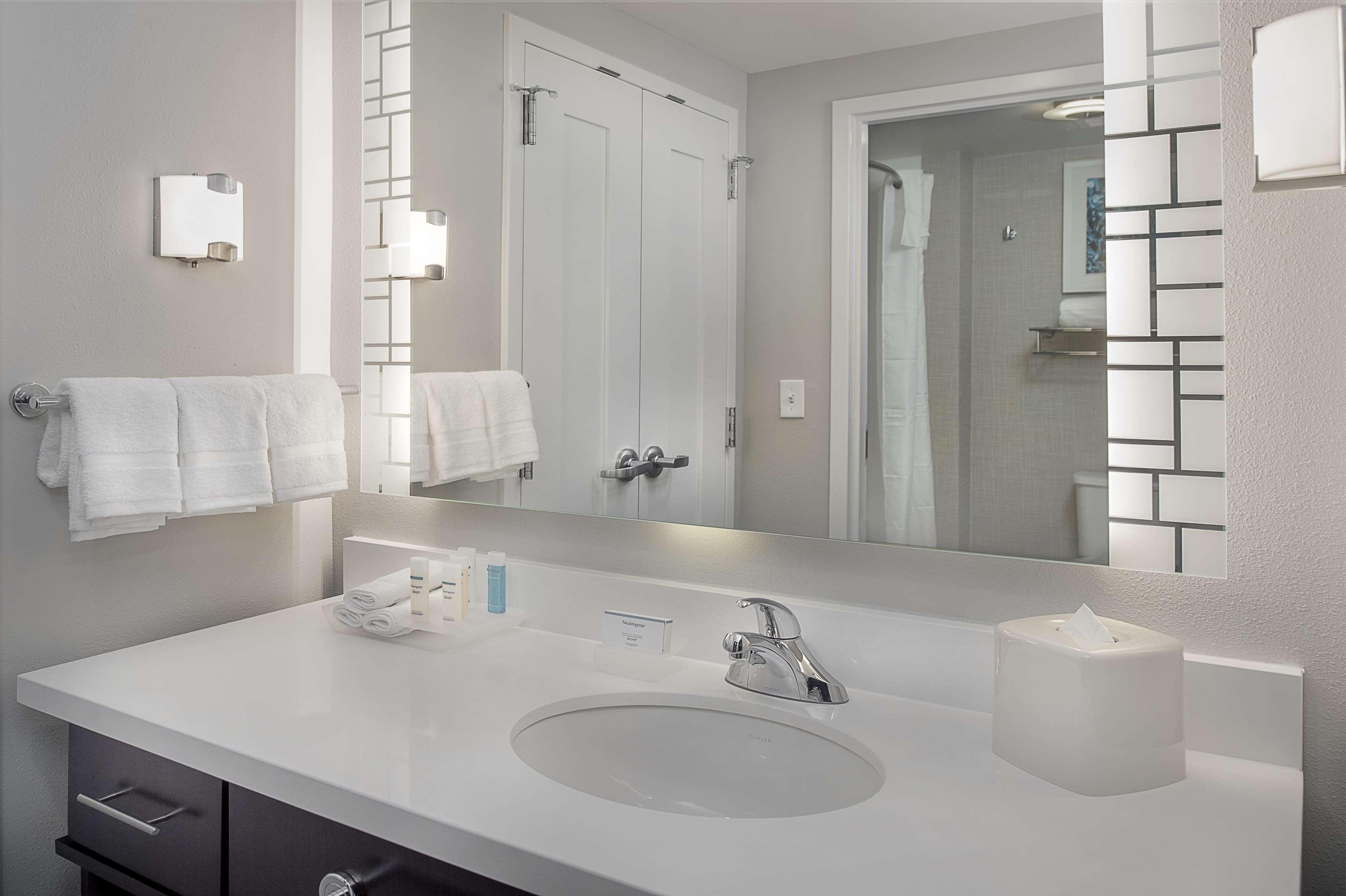Homewood Suites By Hilton St. Louis Westport Maryland Heights Eksteriør billede